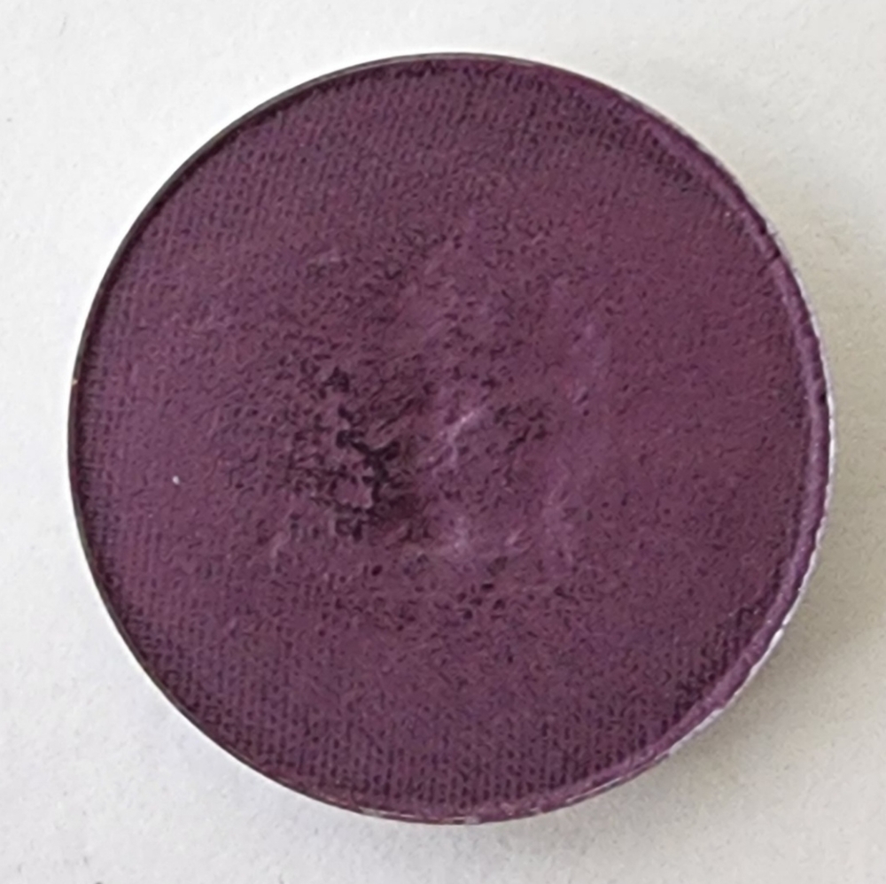 👁️ FREE Add-On Makeup Geek "Curfew" Eyeshadow Godet Refill